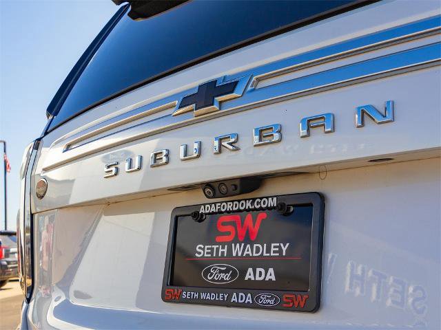 Used 2021 Chevrolet Suburban High Country image 9