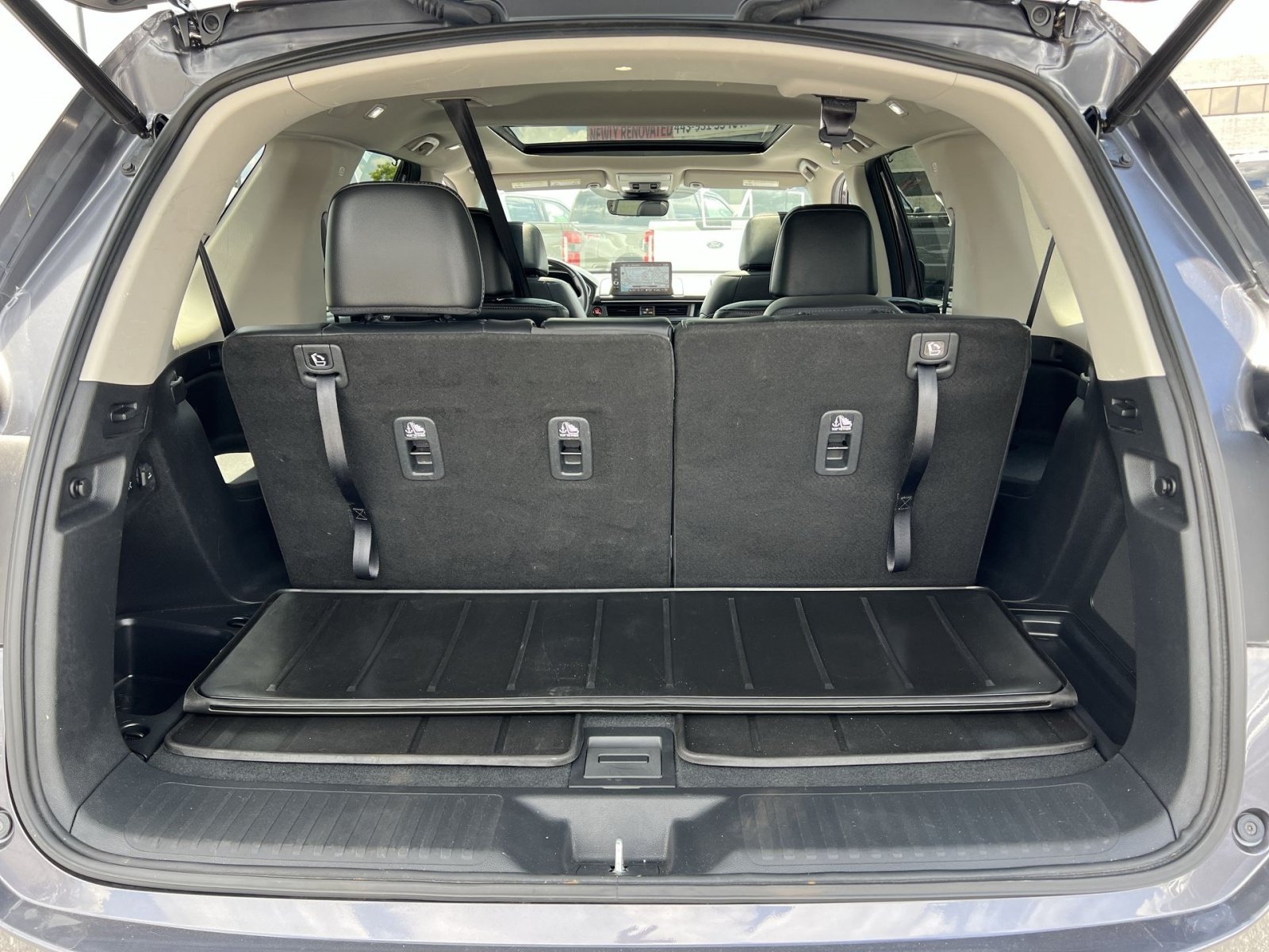 Used 2025 Honda Pilot Touring image 27