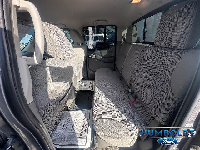 Used 2017 Nissan Frontier SV image 21