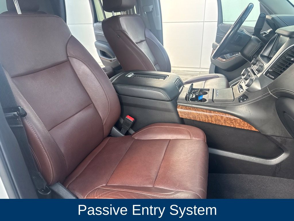 Used 2020 Chevrolet Tahoe Premier w/ Premier Plus Edition AWD/4WD image 35
