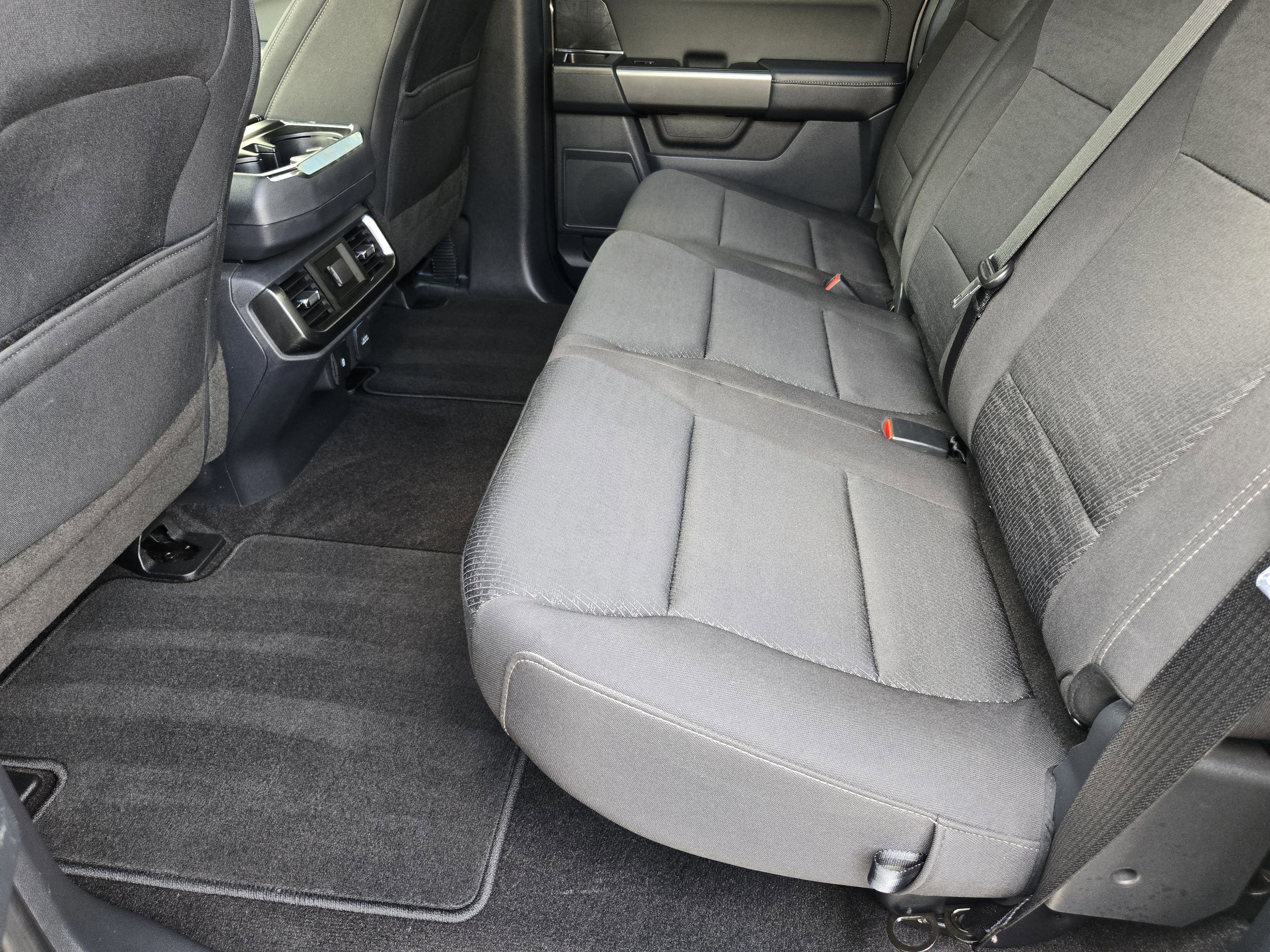 Certified 2022 Ford F150 XLT w/ Equipment Group 302A High image 22