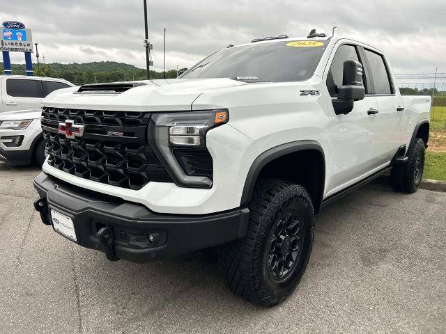 Used 2025 Chevrolet Silverado 2500 ZR2 w/ ZR2 Bison Edition AWD/4WD image 6