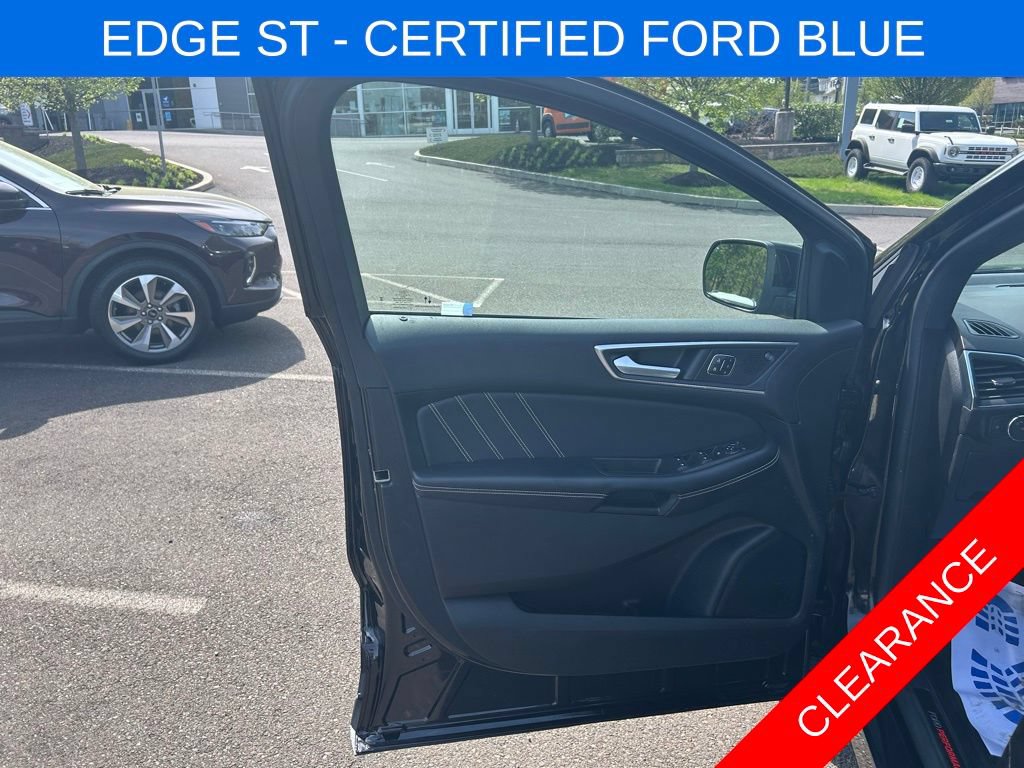 Certified 2022 Ford Edge ST AWD/4WD image 11