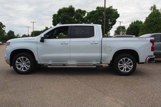 Used 2026 Chevrolet Silverado 1500 LTZ w/ LTZ Premium Package AWD/4WD image 4