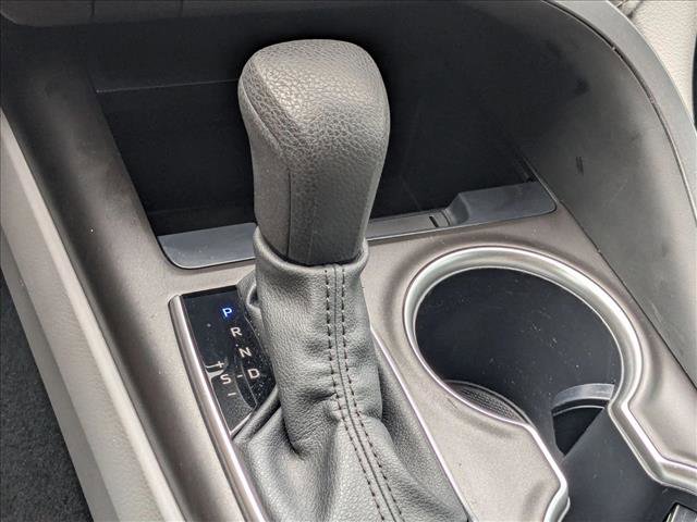 Used 2022 Toyota Camry LE image 12