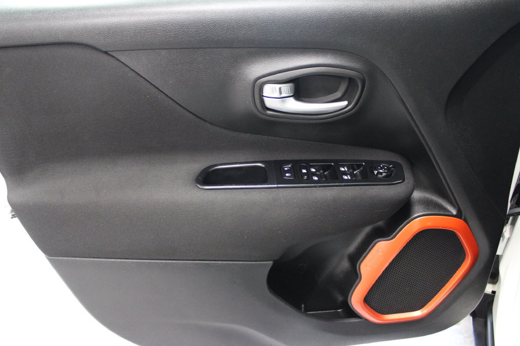Used 2020 Jeep Renegade Sport AWD/4WD image 12