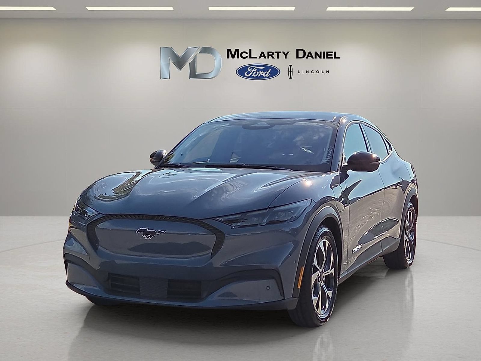 Certified 2024 Ford Mustang Mach-E Select AWD/4WD image 2