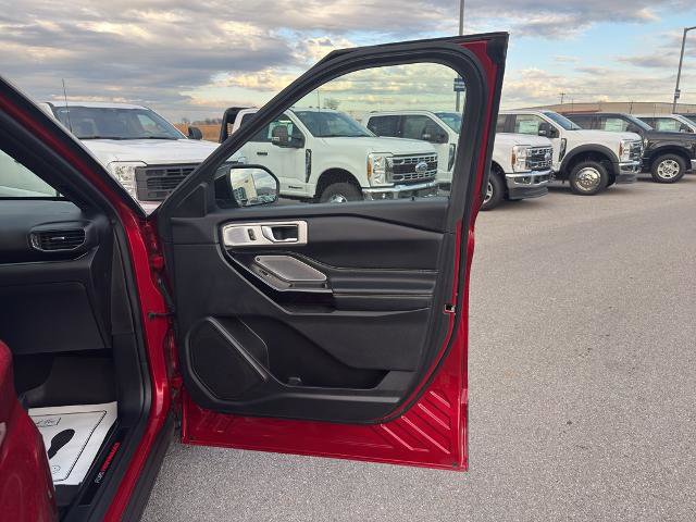 Certified 2021 Ford Explorer ST w/ Equipment Group 401A image 15