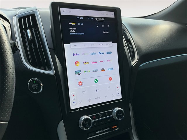 Certified 2022 Ford Edge ST-Line image 9