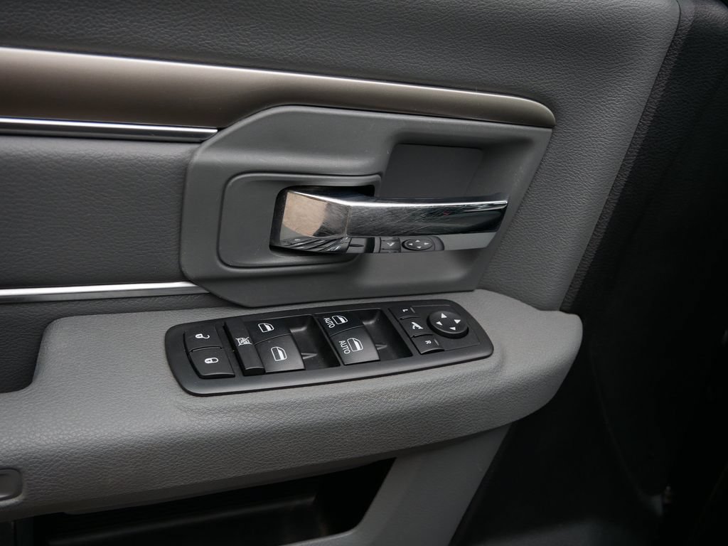 Used 2018 RAM 1500 Big Horn AWD/4WD image 15