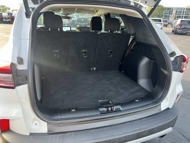 Certified 2023 Ford Escape Active AWD/4WD image 10