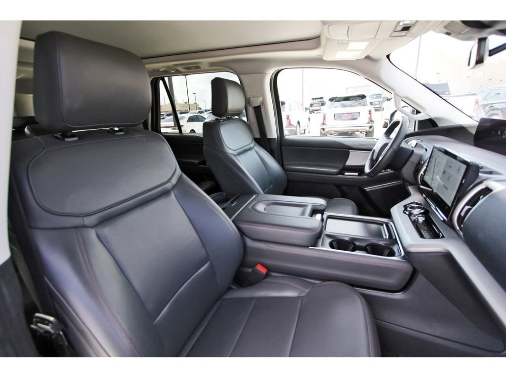 Certified 2025 Ford Expedition Max Active AWD/4WD image 25