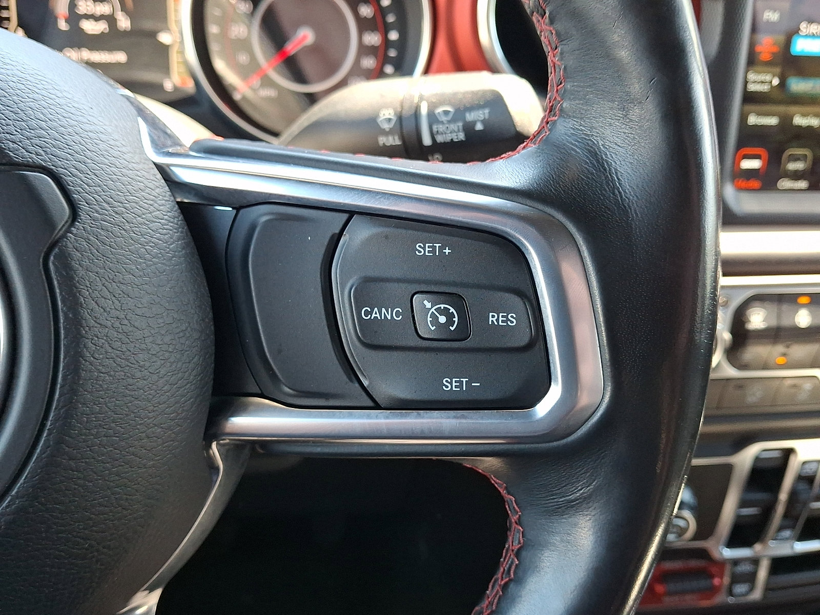 Used 2020 Jeep Gladiator Rubicon AWD/4WD image 26