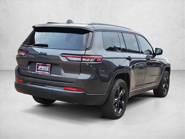 Used 2022 Jeep Grand Cherokee L Laredo AWD/4WD image 5