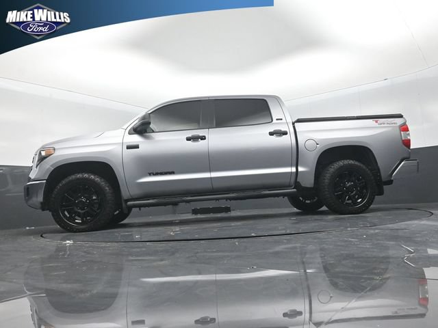Used 2021 Toyota Tundra SR5 w/ SR5 Leather Package AWD/4WD image 20