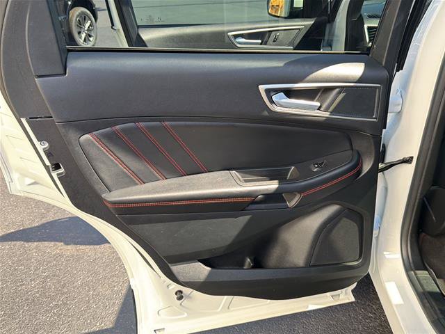 Certified 2023 Ford Edge ST-Line AWD/4WD image 36