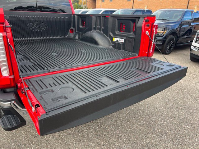 Certified 2025 Ford F250 Lariat w/ Chrome Package AWD/4WD image 24