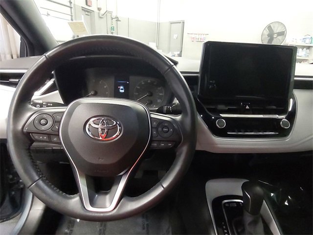 Used 2023 Toyota Corolla SE image 16