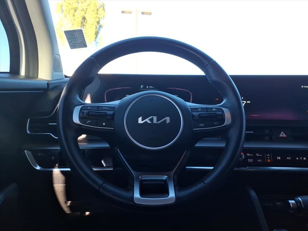 Used 2023 Kia Sportage EX image 19