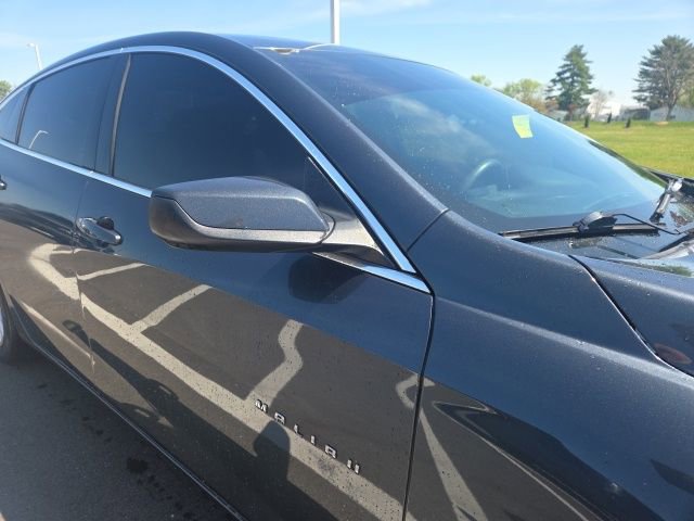 Used 2020 Chevrolet Malibu LT FWD image 5