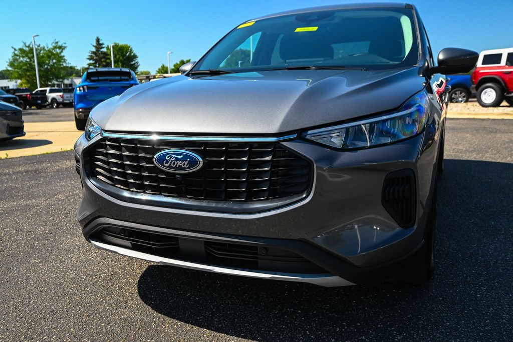 Certified 2023 Ford Escape Active w/ Tech Pack #2 AWD/4WD image 11