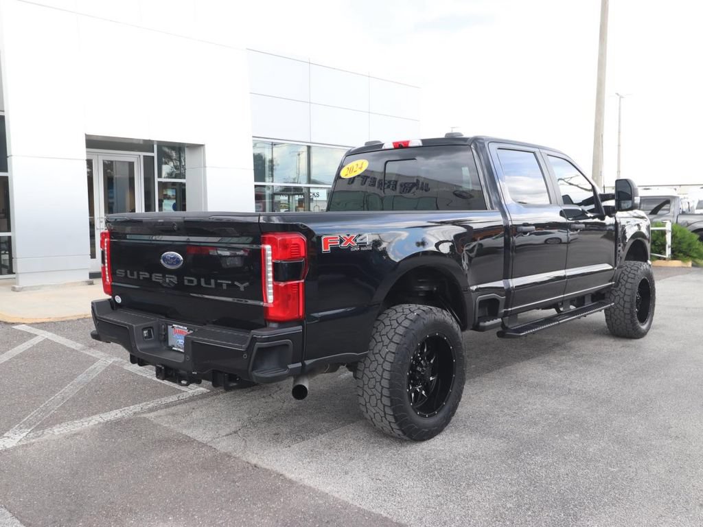 Certified 2024 Ford F250 XL w/ STX Appearance Package AWD/4WD image 15