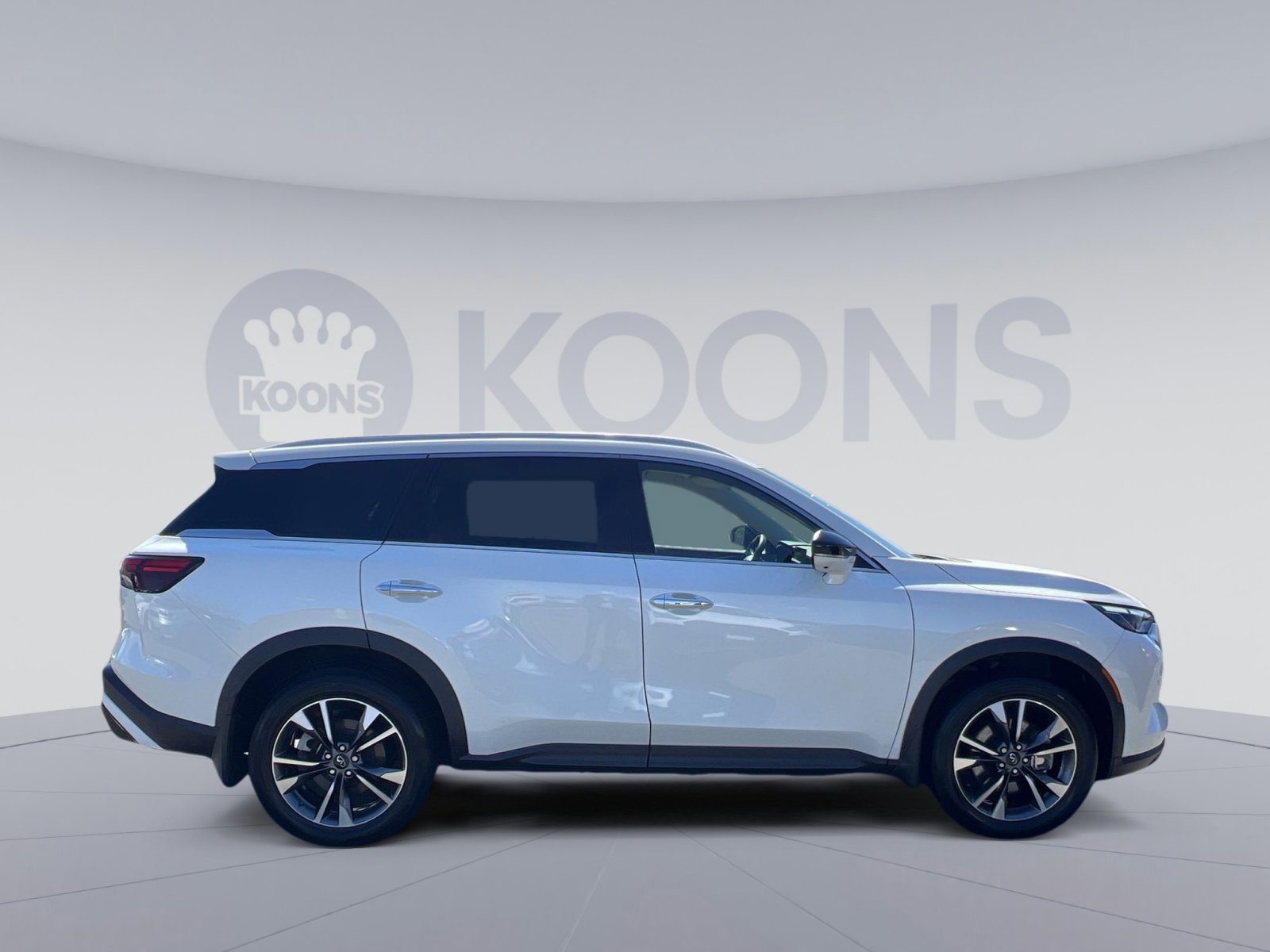 Used 2023 INFINITI QX60 Luxe w/ Cargo Package image 6