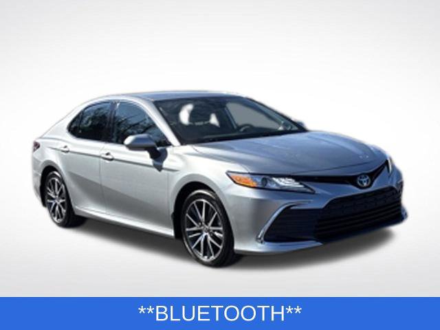 Used 2024 Toyota Camry XLE w/ Navigation Package FWD image 8