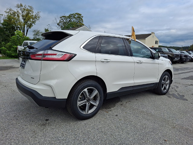 Certified 2023 Ford Edge SEL w/ Convenience Package AWD/4WD image 16