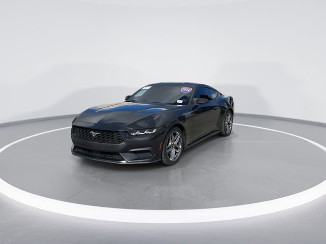 Certified 2024 Ford Mustang Coupe RWD image 3