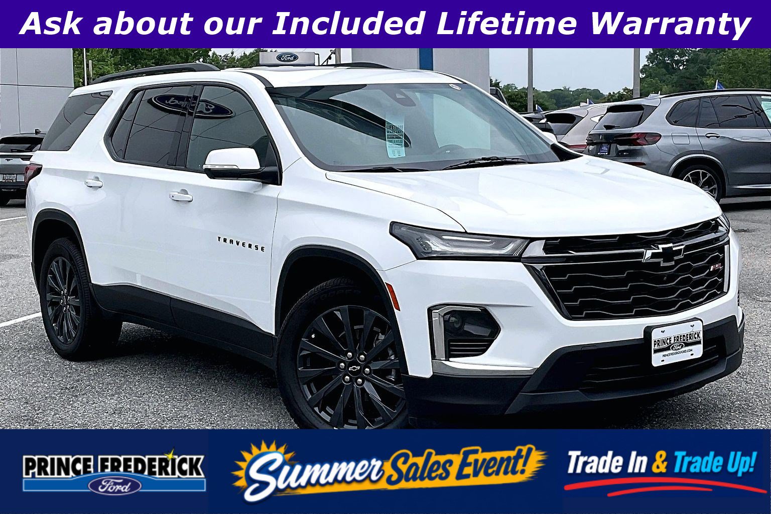 Used 2023 Chevrolet Traverse RS