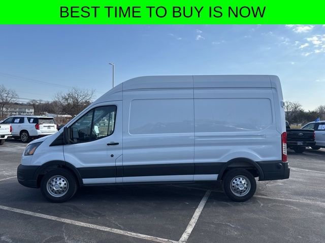 Certified 2025 Ford Transit 250 Base image 4