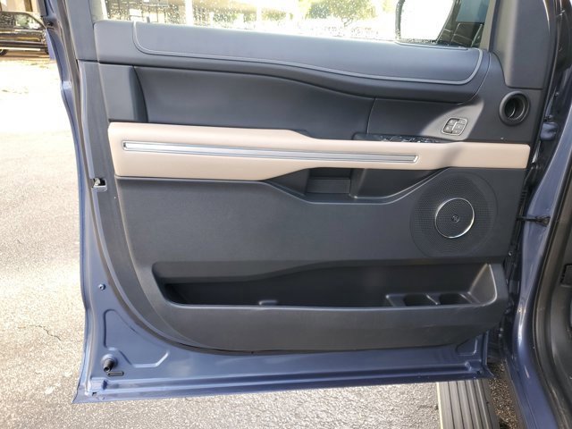 Certified 2023 Ford Expedition Max Limited image 17
