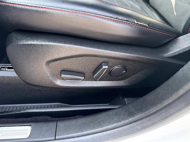 Certified 2022 Ford Edge ST-Line image 19