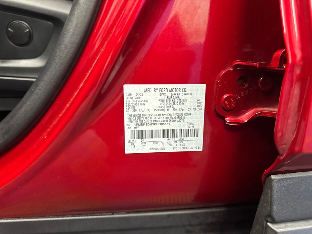 Certified 2023 Ford Explorer XLT w/ Equipment Group 202A AWD/4WD image 40