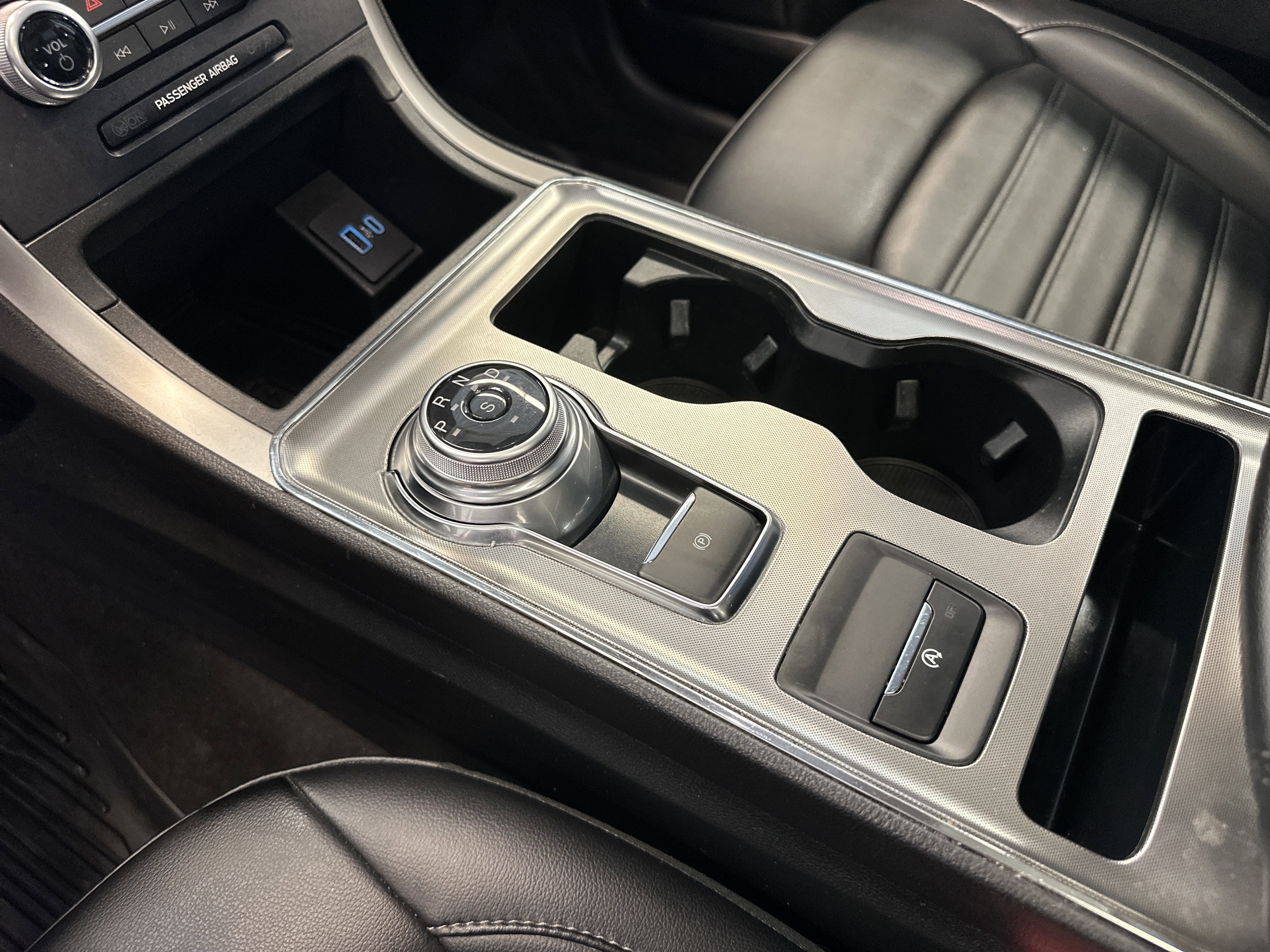 Certified 2022 Ford Edge SEL w/ Convenience Package image 32