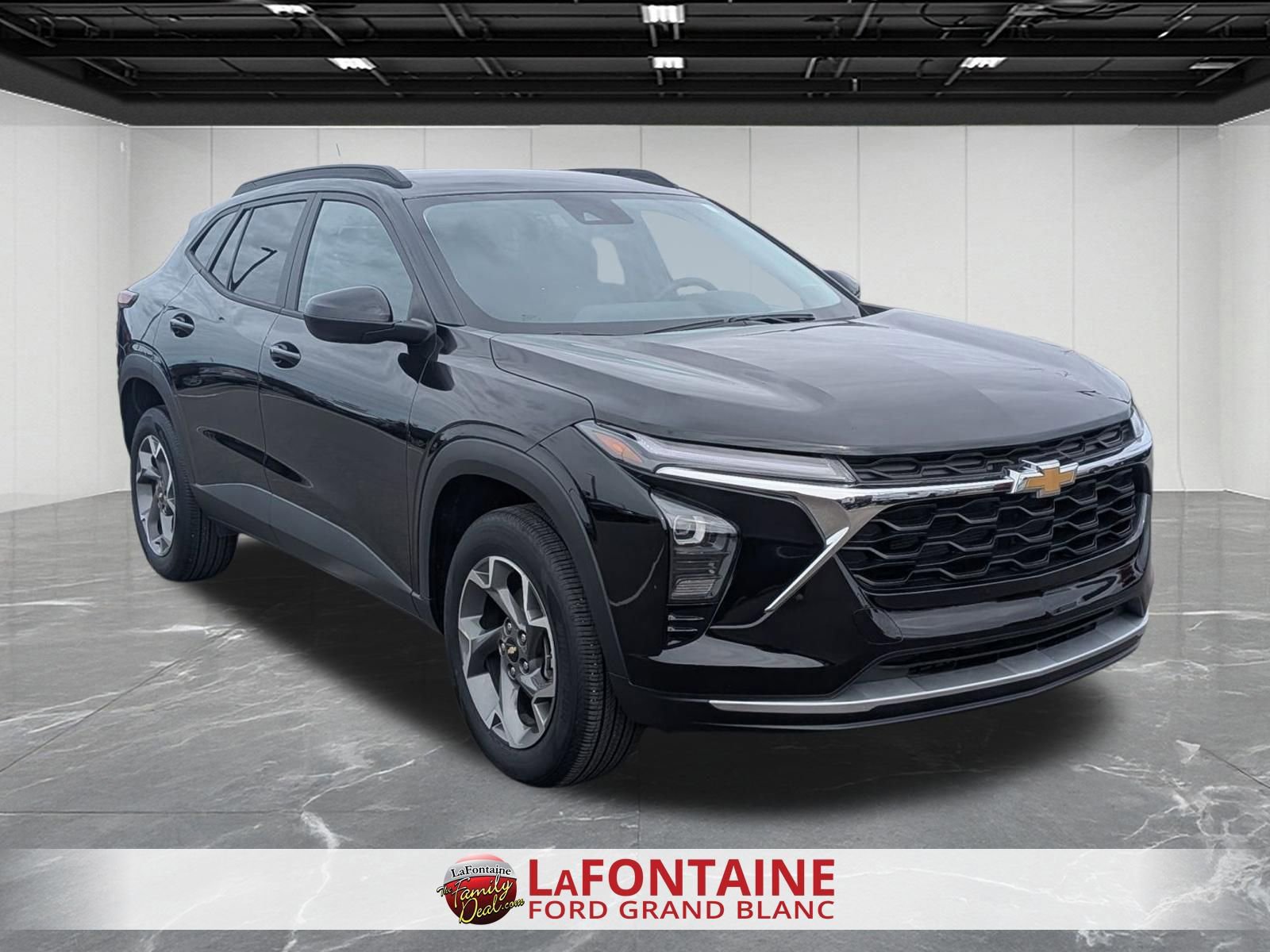 Used 2024 Chevrolet Trax LT w/ Driver Confidence Package FWD image 7