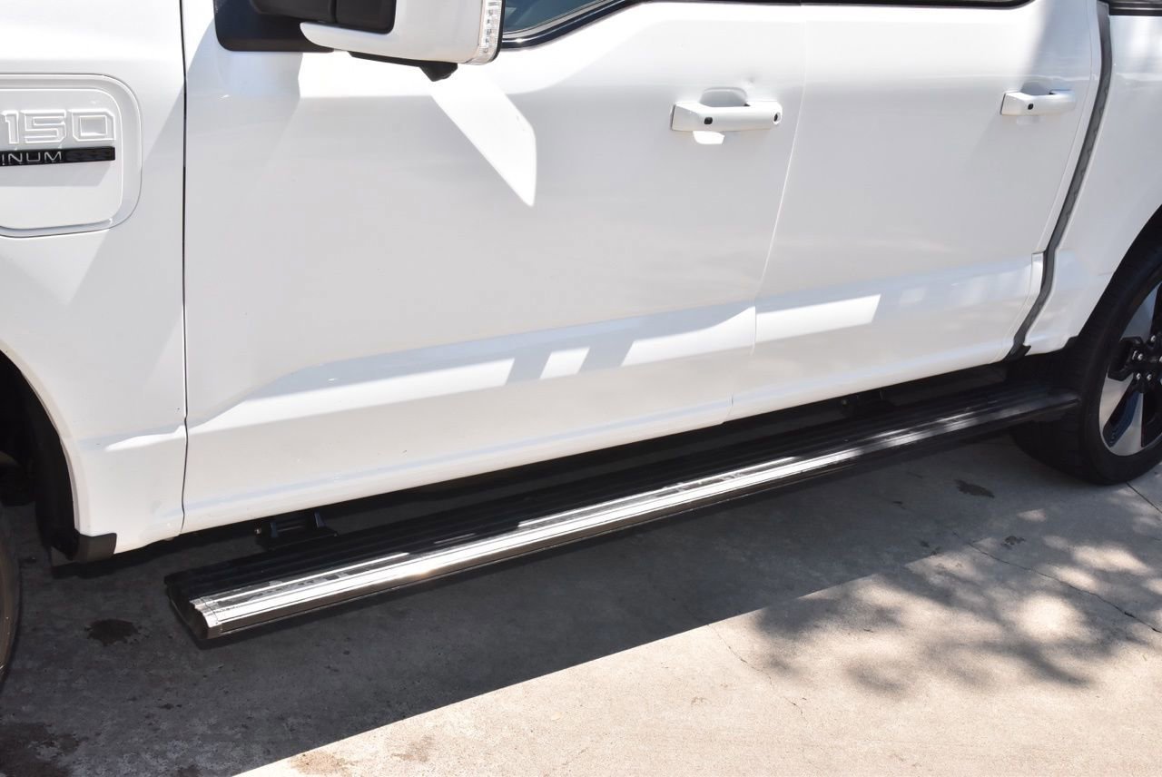 Certified 2023 Ford F150 Lightning Platinum image 40