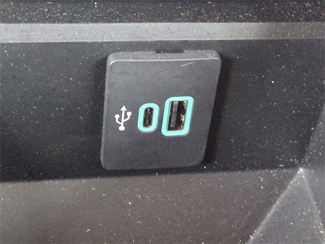 Certified 2024 Ford F250 Lariat w/ Sport Appearance Package image 23