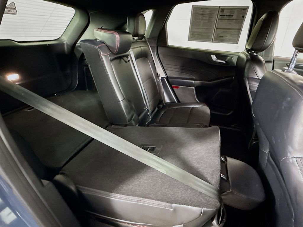 Certified 2023 Ford Escape ST-Line Elite image 29