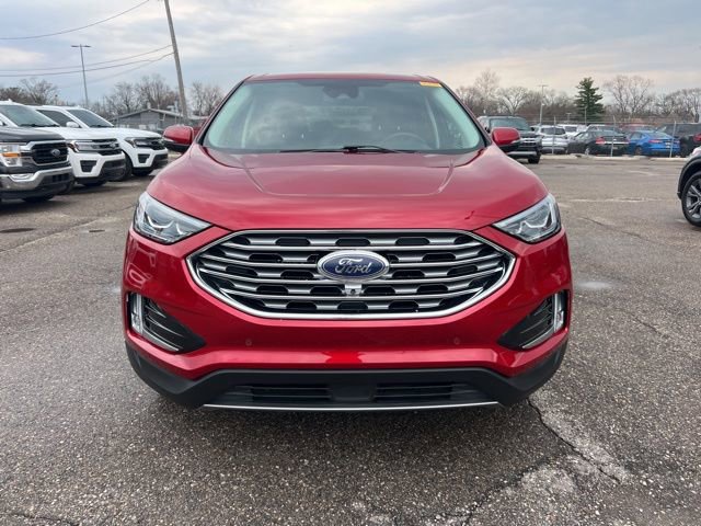 Certified 2023 Ford Edge Titanium w/ Equipment Group 301A AWD/4WD image 7