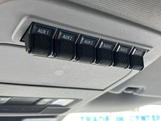Certified 2023 Ford F550 4x4 Regular Cab Super Duty image 15