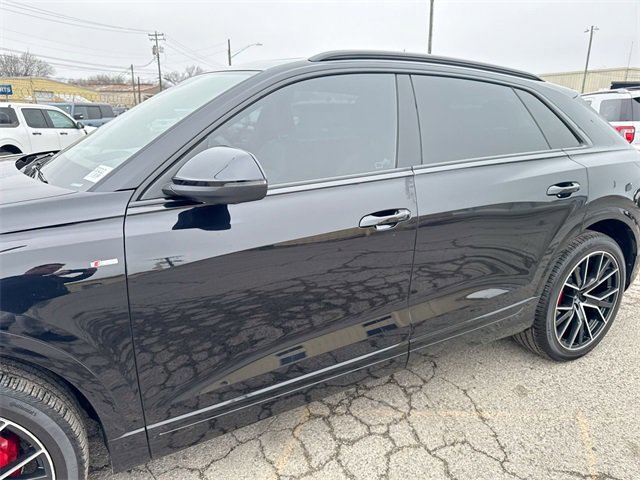 Used 2021 Audi Q8 Prestige w/ Prestige Package image 10