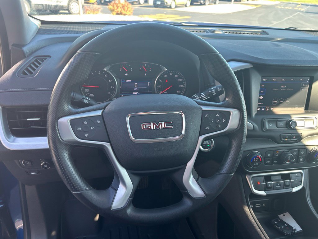 Used 2022 GMC Terrain SLE w/ Driver Convenience Package AWD/4WD image 16