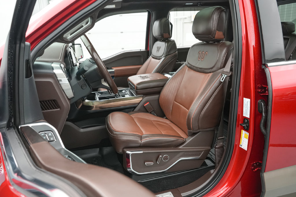 Certified 2025 Ford F150 King Ranch AWD/4WD image 19
