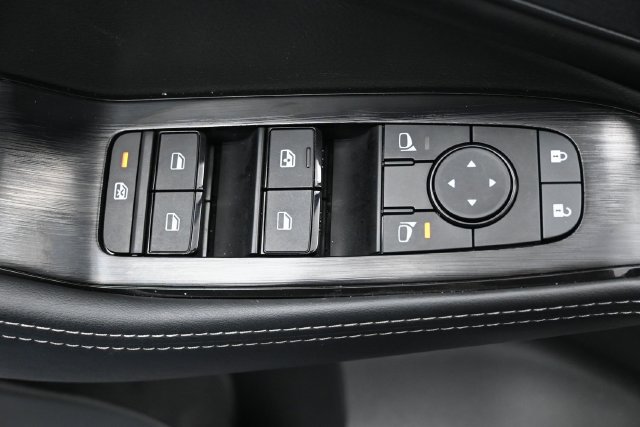 Used 2026 Nissan Rogue SV w/ Cold Weather Package FWD image 14