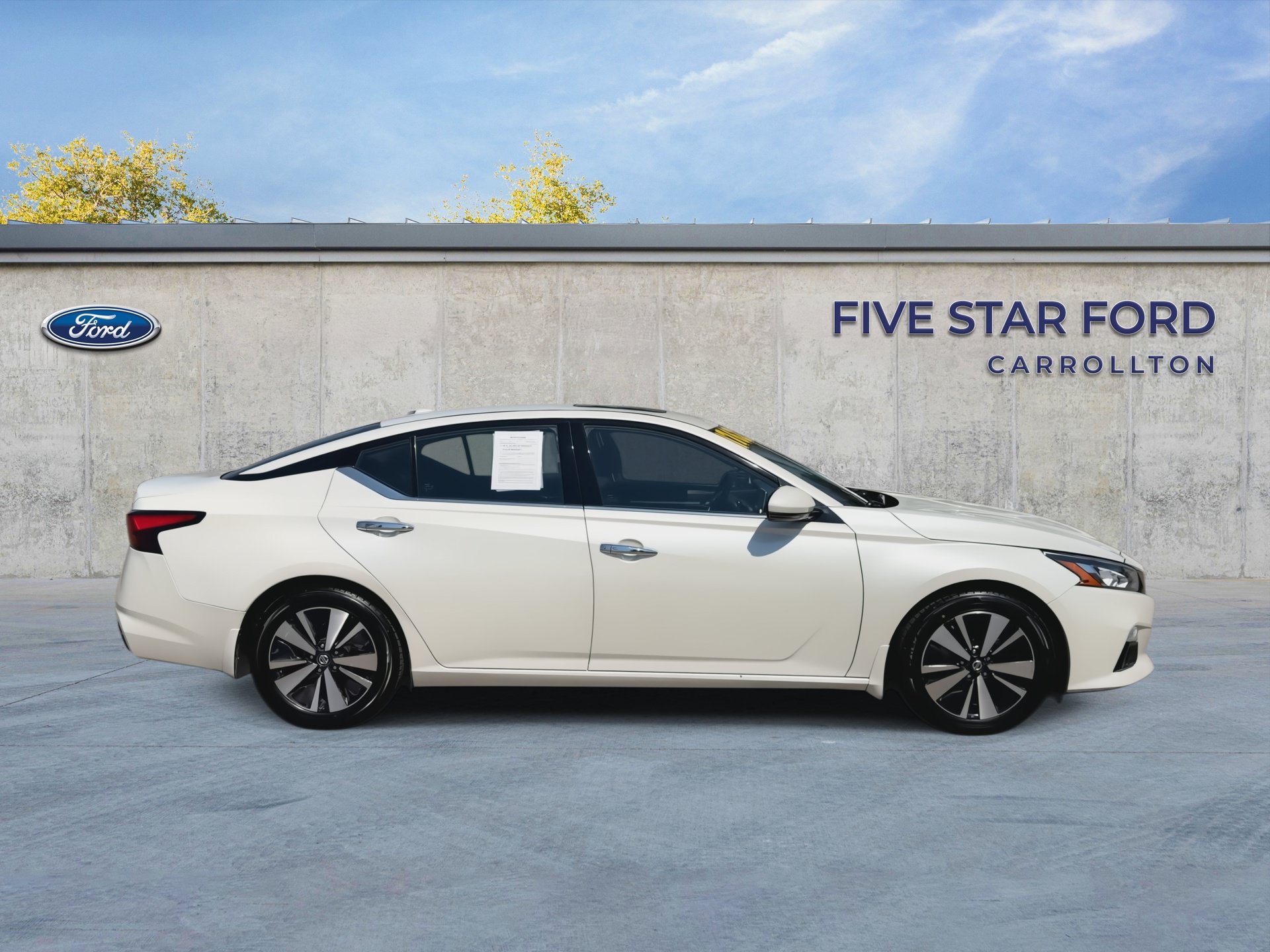 Used 2020 Nissan Altima 2.5 SV FWD image 9