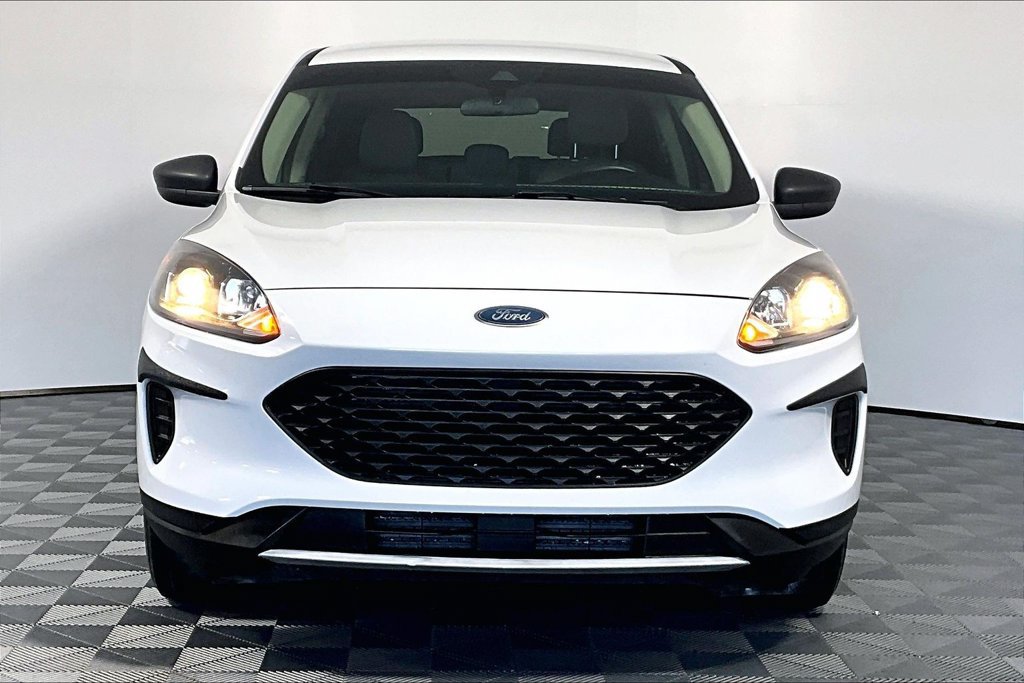 Certified 2020 Ford Escape S FWD image 3