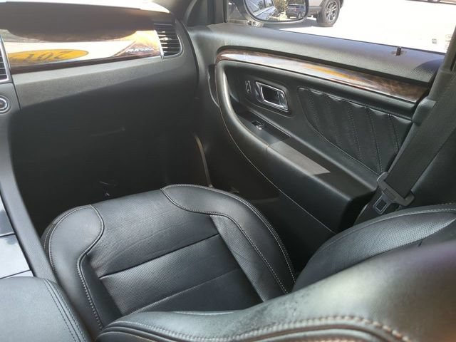 Certified 2019 Ford Taurus Limited FWD image 17