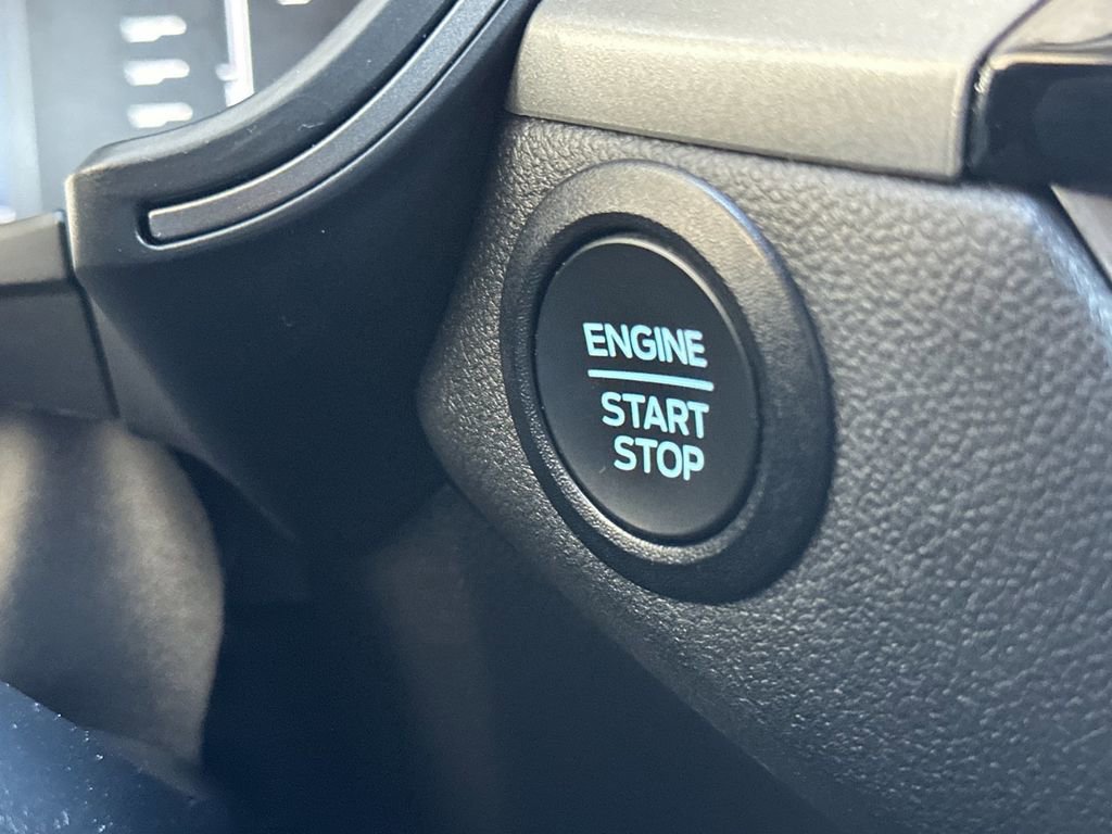 Certified 2023 Ford Escape Active FWD image 21